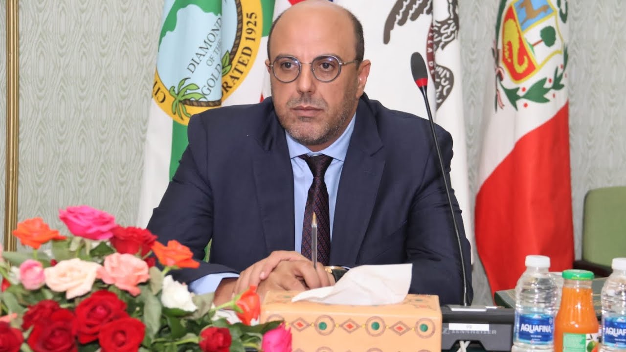 سيدي محمد ولد الرشيد ينتقد التدبير الكارثي لقطاع الماء بمدينة العيون