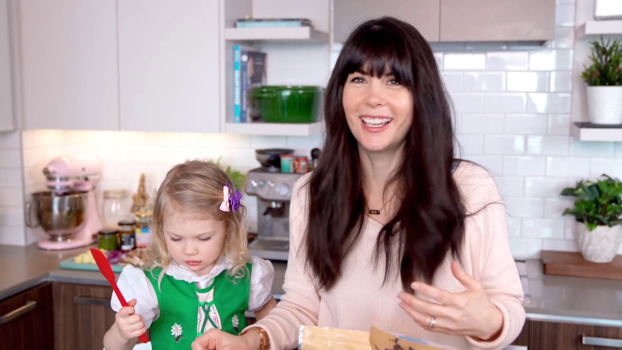 The Best GLUTEN FREE Pizza Crust