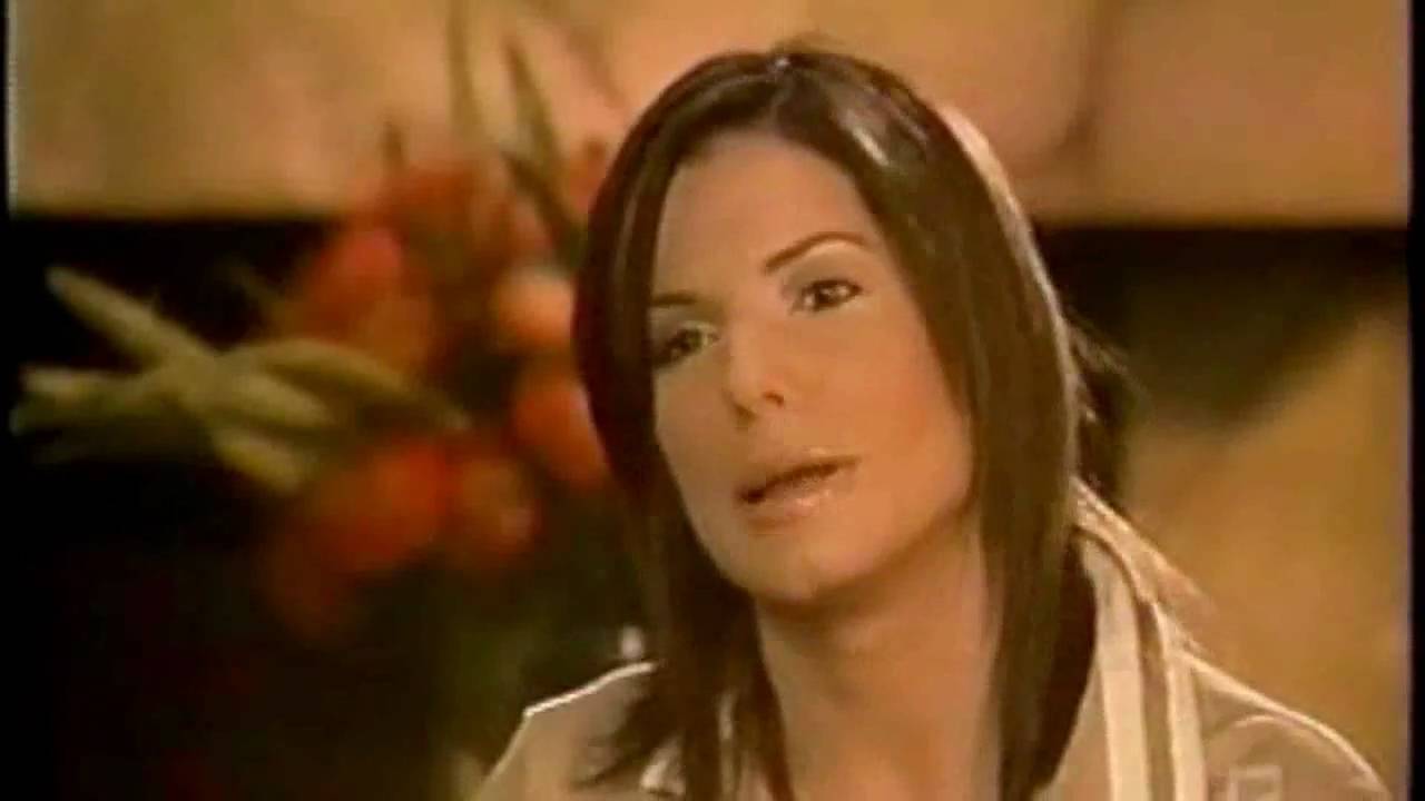 Sandra Bullock - Revealed with Jules Asner (4/5)