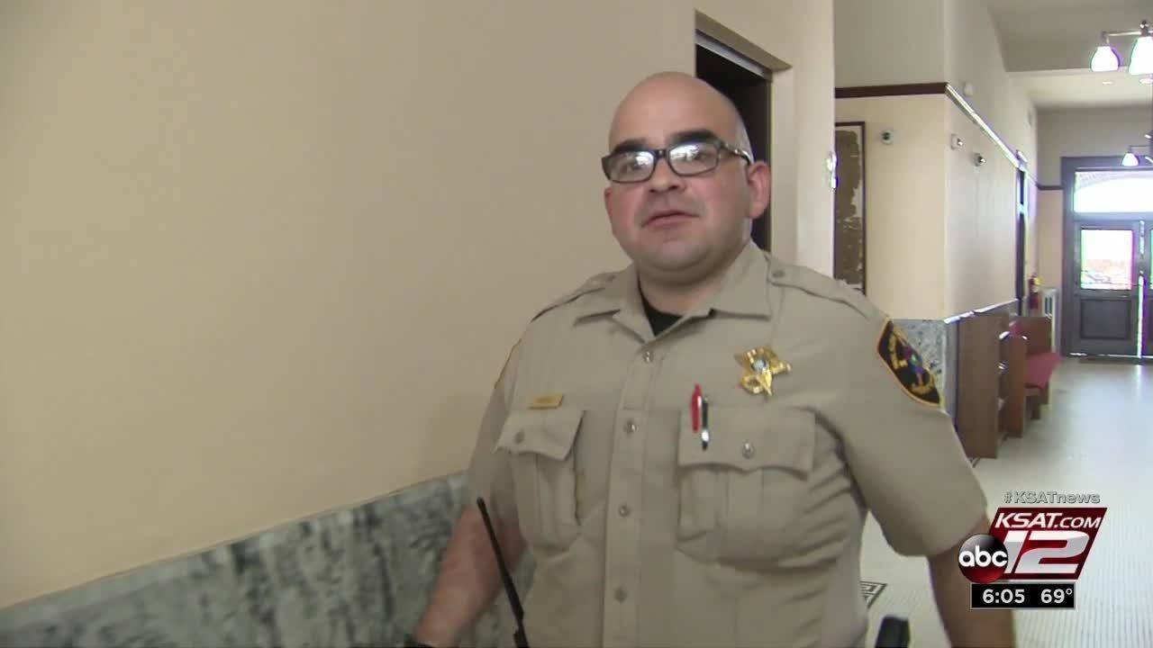 South Texas lawman describes shootout with accused cop killer