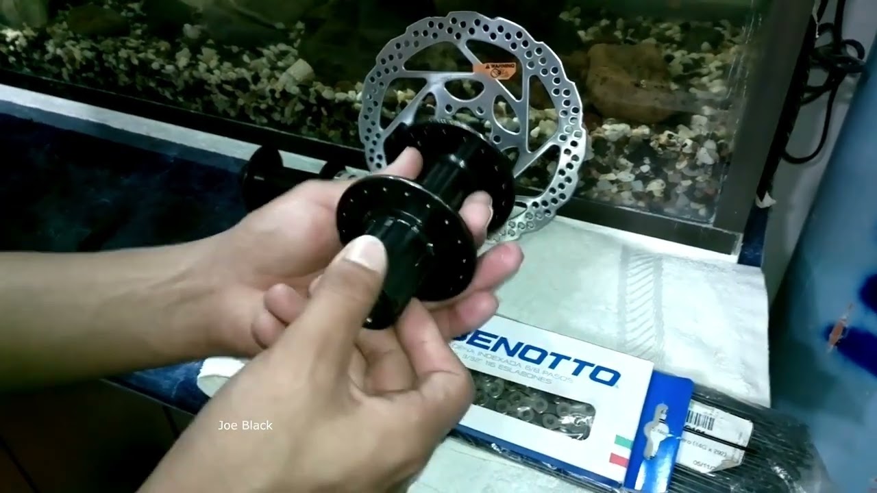 Masas Shimano para Freno de Disco 6 tornillos y Center Lock Bicicleta Veloci.