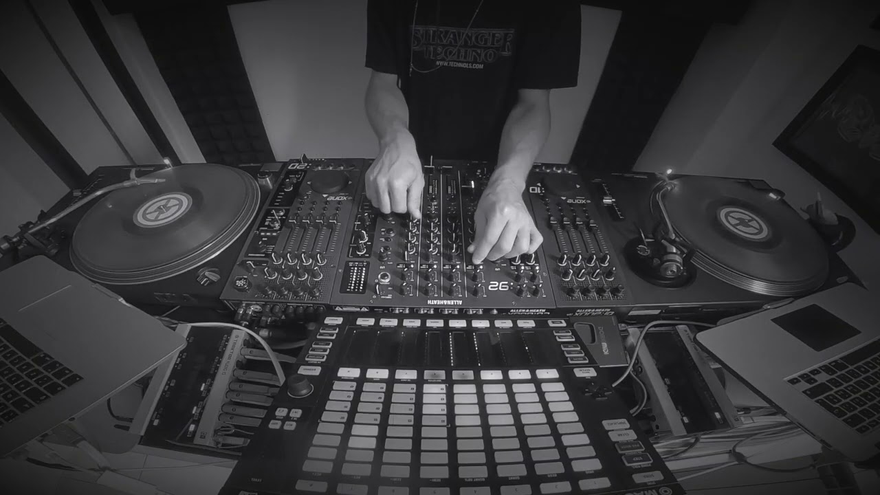 Xone Series @ Stranger Techno #5