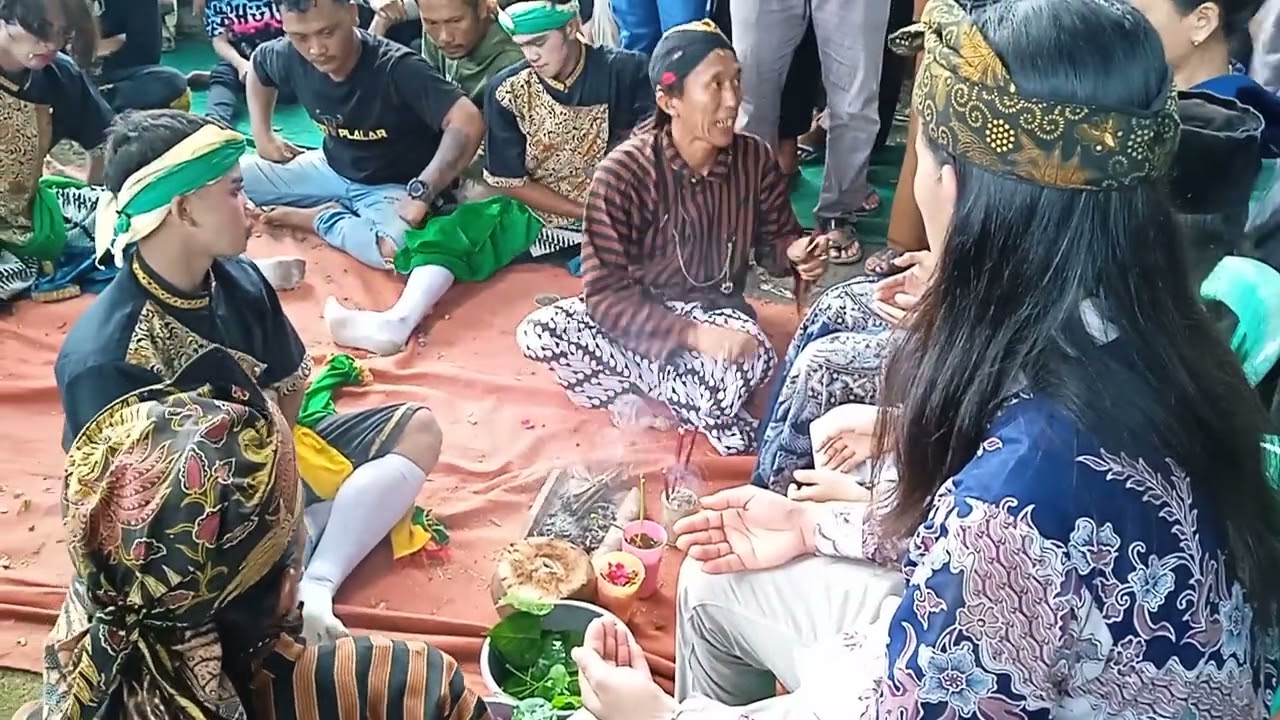Full Mendeman Massal & Sungkeman.,,Ebeg Satria Jati Budoyo,,Jln Merpat Desa Slarang Kec Kesugihan..