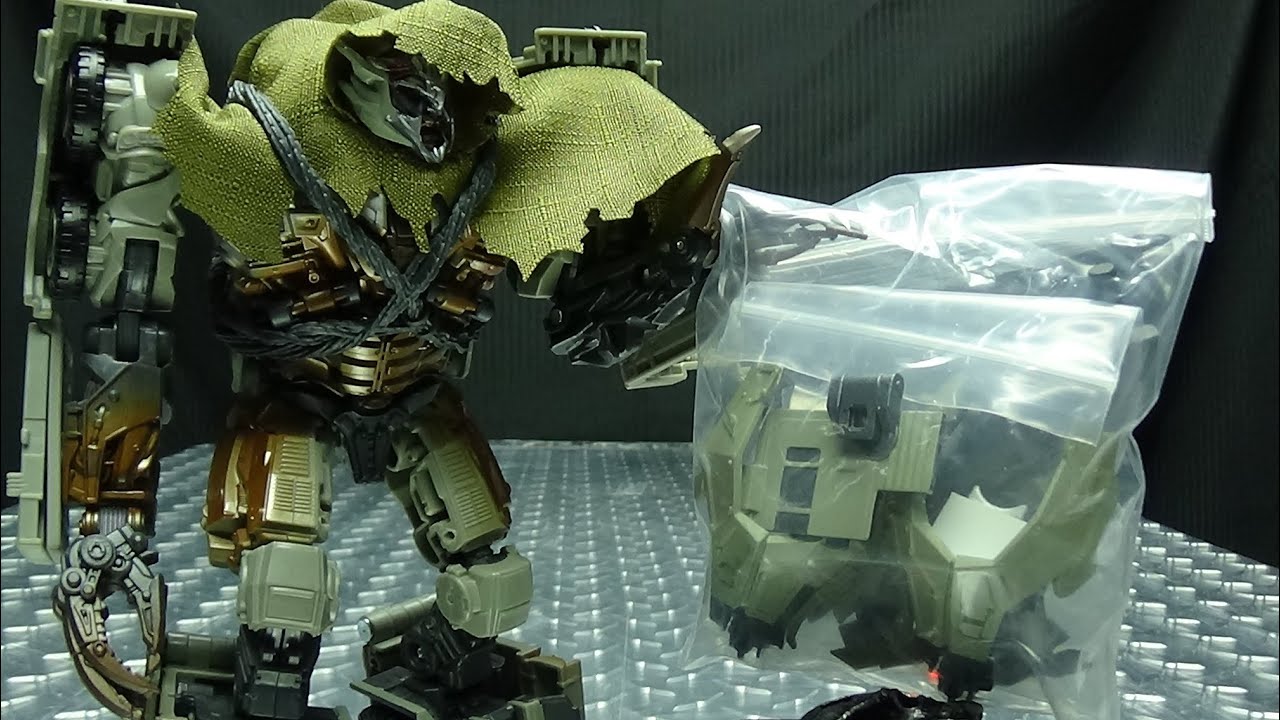 Studio Series Leader Megatron UPGRADES: EmGo's Transformers Reviews N' Stuff