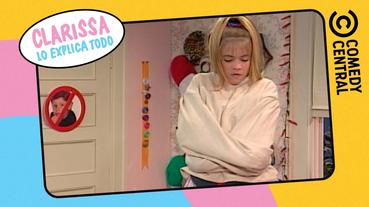 La Camisa De Fuerza | Clarissa Lo Explica Todo | Comedy Central LA