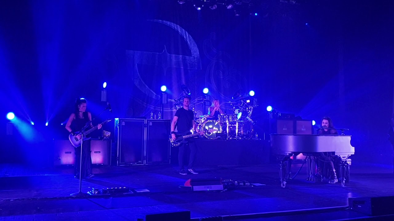 Evanescence - Lost in Paradise (live, 60 FPS, Full HD, 24.09.2019, Russia, Moscow / Россия, Москва)