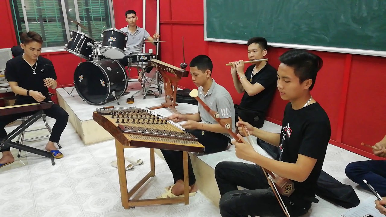 Chung một niềm tin Sinh viên Quang Vinh và dàn nhạc