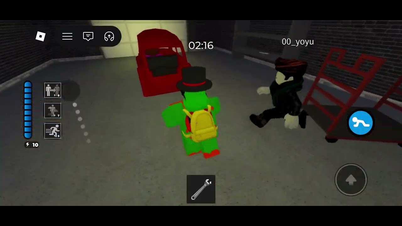 Playing piggy but only crouching  In public server 