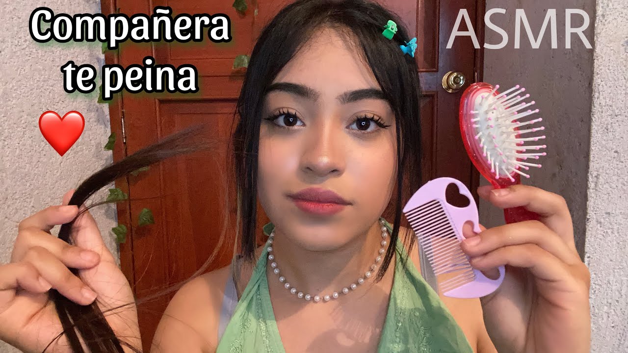 ASMR la chica de atrás te peina en clase 🤫📚