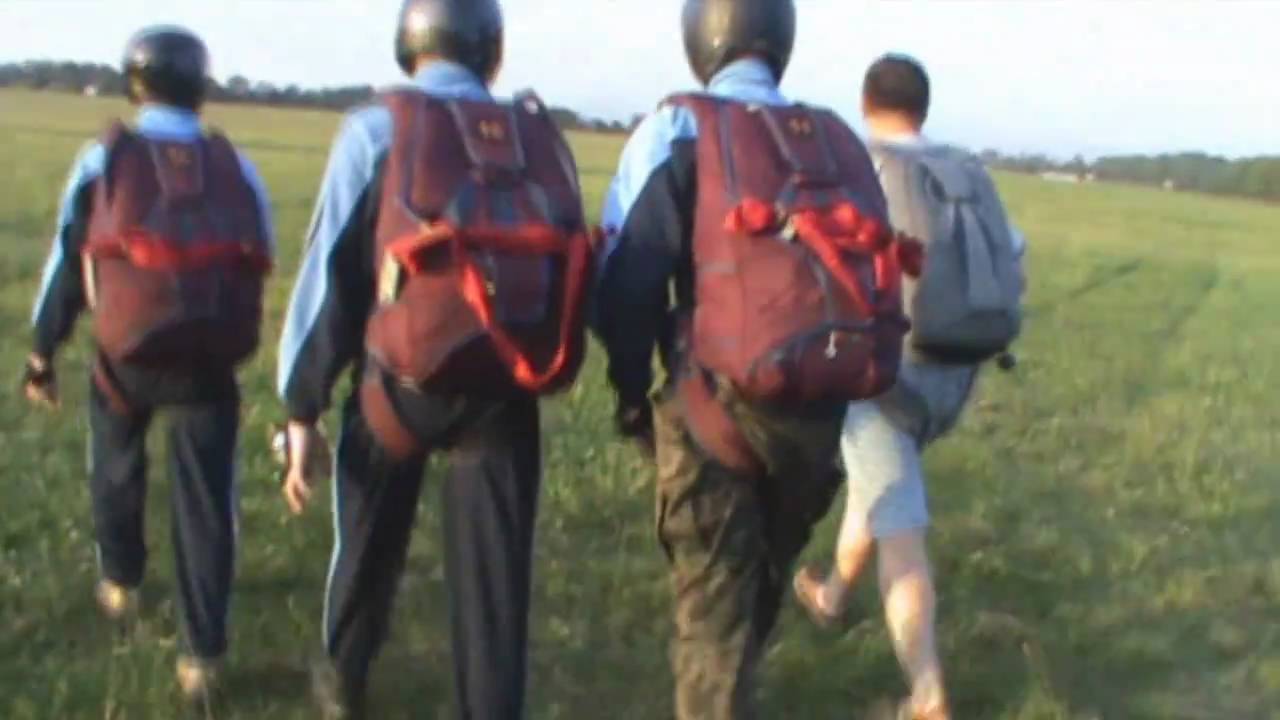 Skoki Spadochronowe  - Ogólnokształcace Liceum Lotnicze - Szkolenie 2010 - Part 1/2