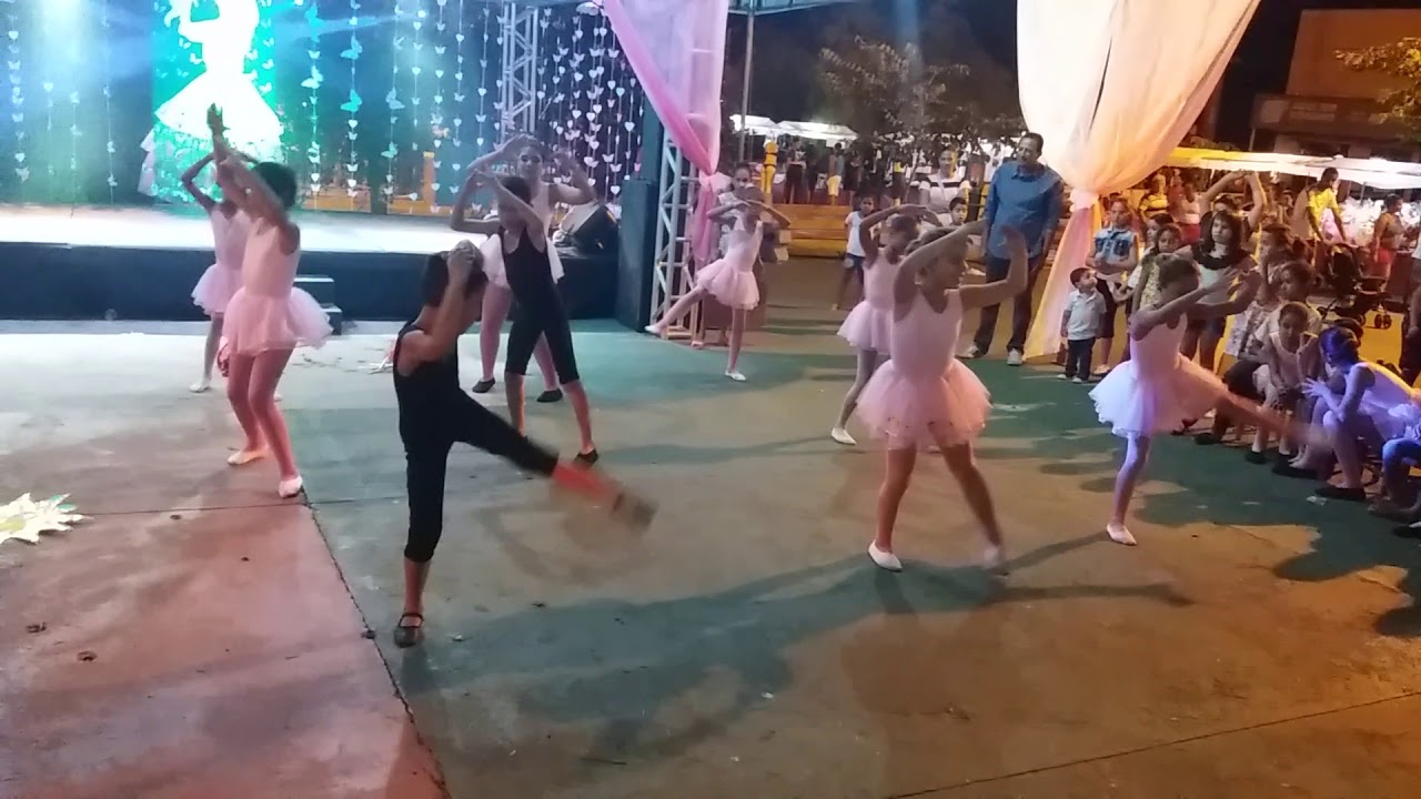 Aquarela - coreografia (Grupo Cultural Furacão)