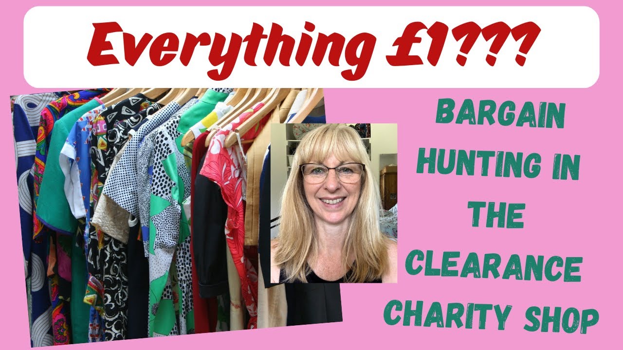 BARGAIN HUNTING  IN THE £1 CHARITY SHOP!
