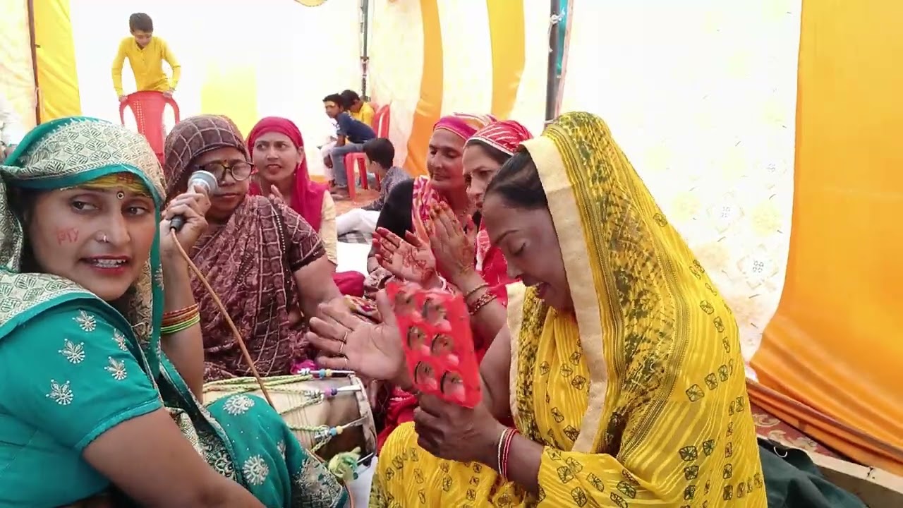 अरे मन अपना हरि से लगाना गलत राह पर कदम ना बढ़ाना (बोलो हरे रामा हरे राम)बहुत ही सुंदर भजन 👍🚩#viral 