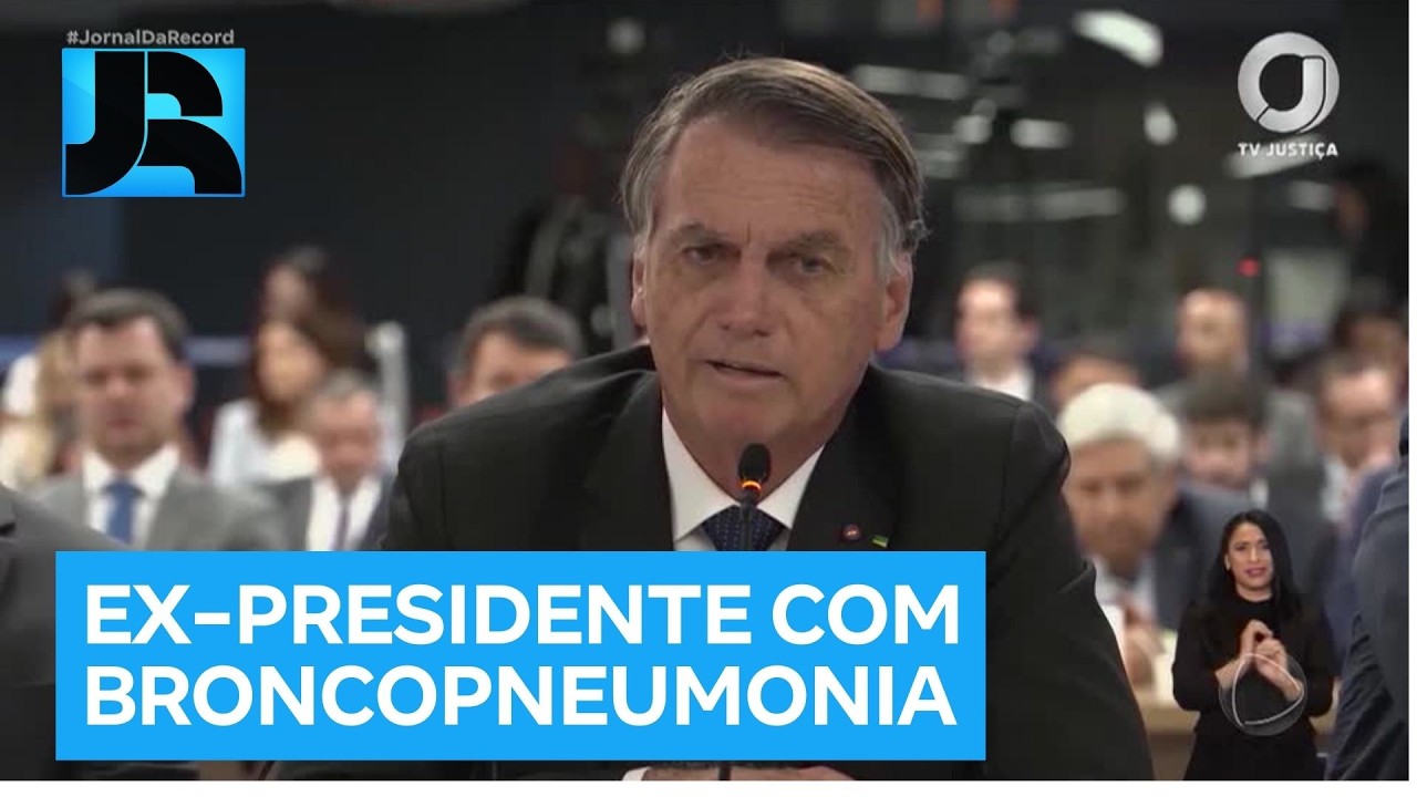 Bolsonaro é diagnosticado com pneumonia bacteriana e é transferido para UTI de hospital em Brasília