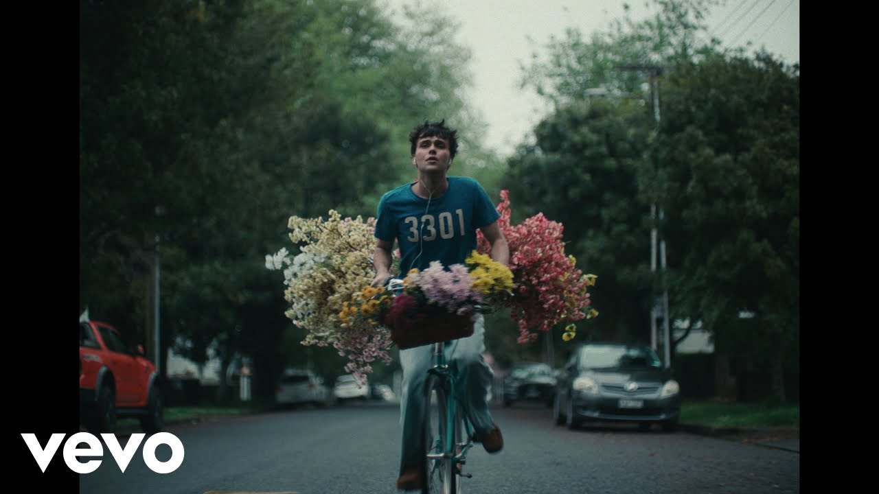 Luca George - Flowers For You (Official Video)