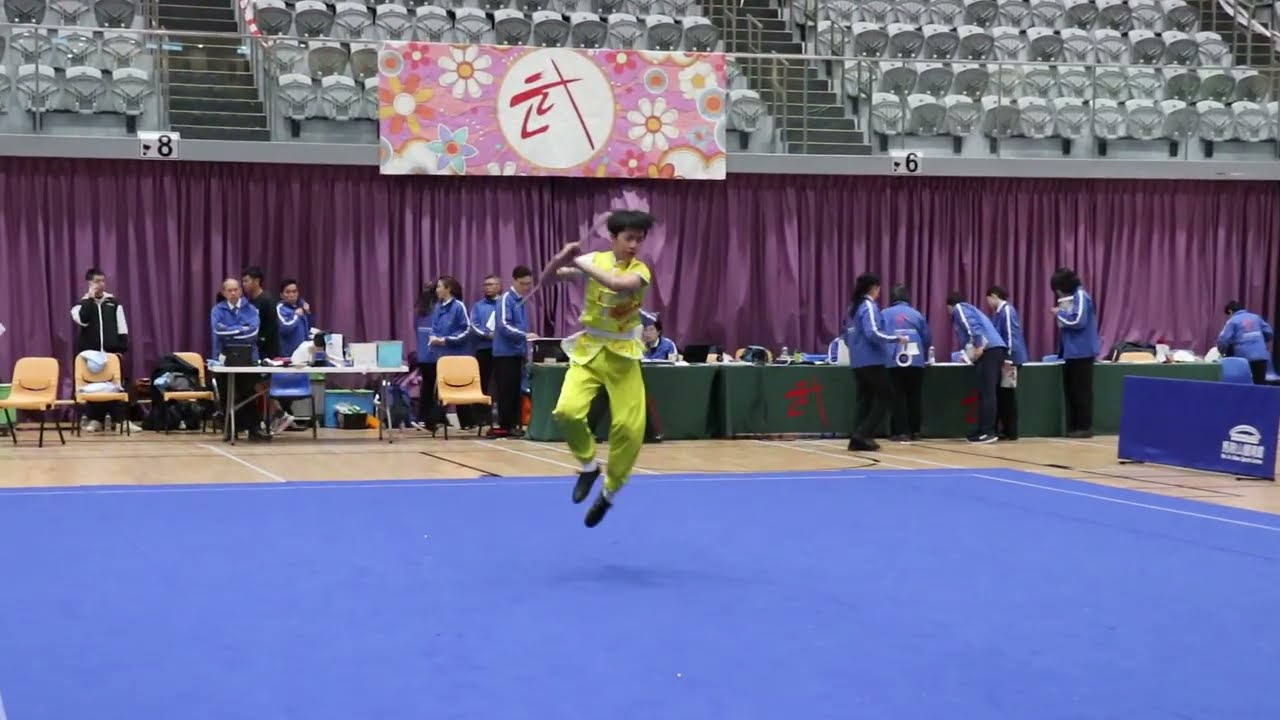第二屆全港學界武術比賽  - 男子中學丙組棍術 - 冠軍 - 羅舜軒 (樂善堂余近卿中學)