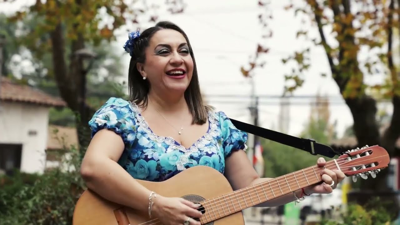 Carmencita Vald&eacute;s - Firpo La Leyenda (Video Clip Oficial)