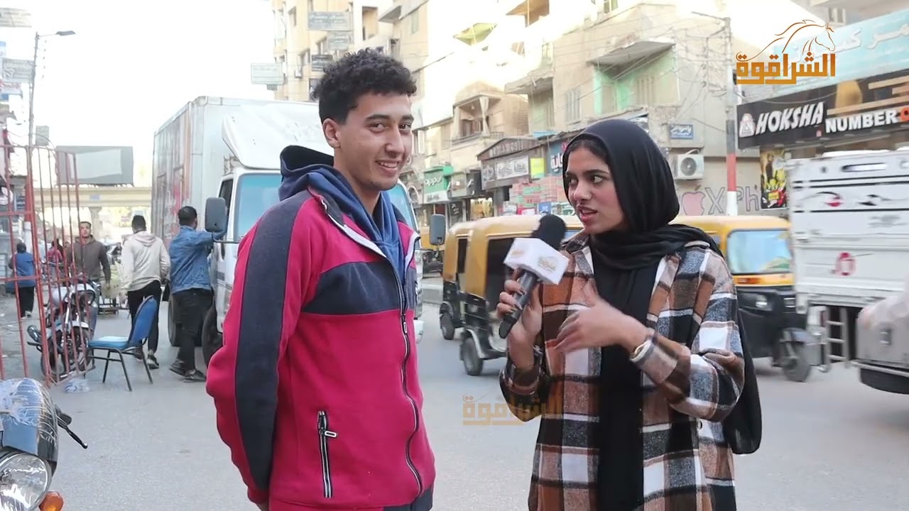 قال هعتزل النسوان علشان بضعف قدامهم وبيأذوني    وفي اخر اللقاء قال للمزيعه انه بيبحها