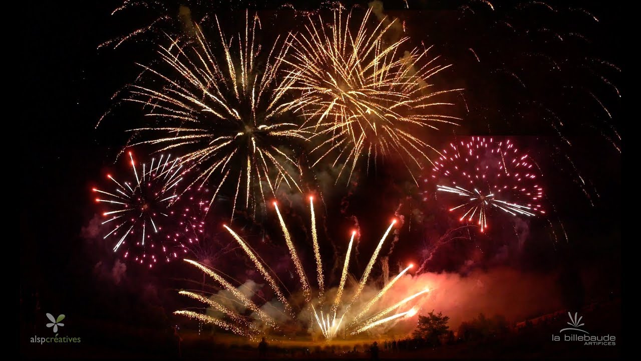 Feu d'artifice de Saint Julien du Sault - 7 juillet 2018 - Pyro : La Billebaude Artifices