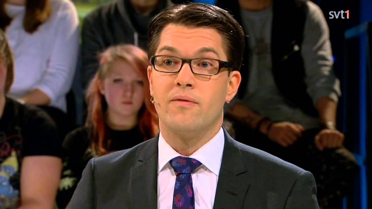 SVT Debatt - Jimmie &Aring;kesson och l&auml;raren om skoltiden