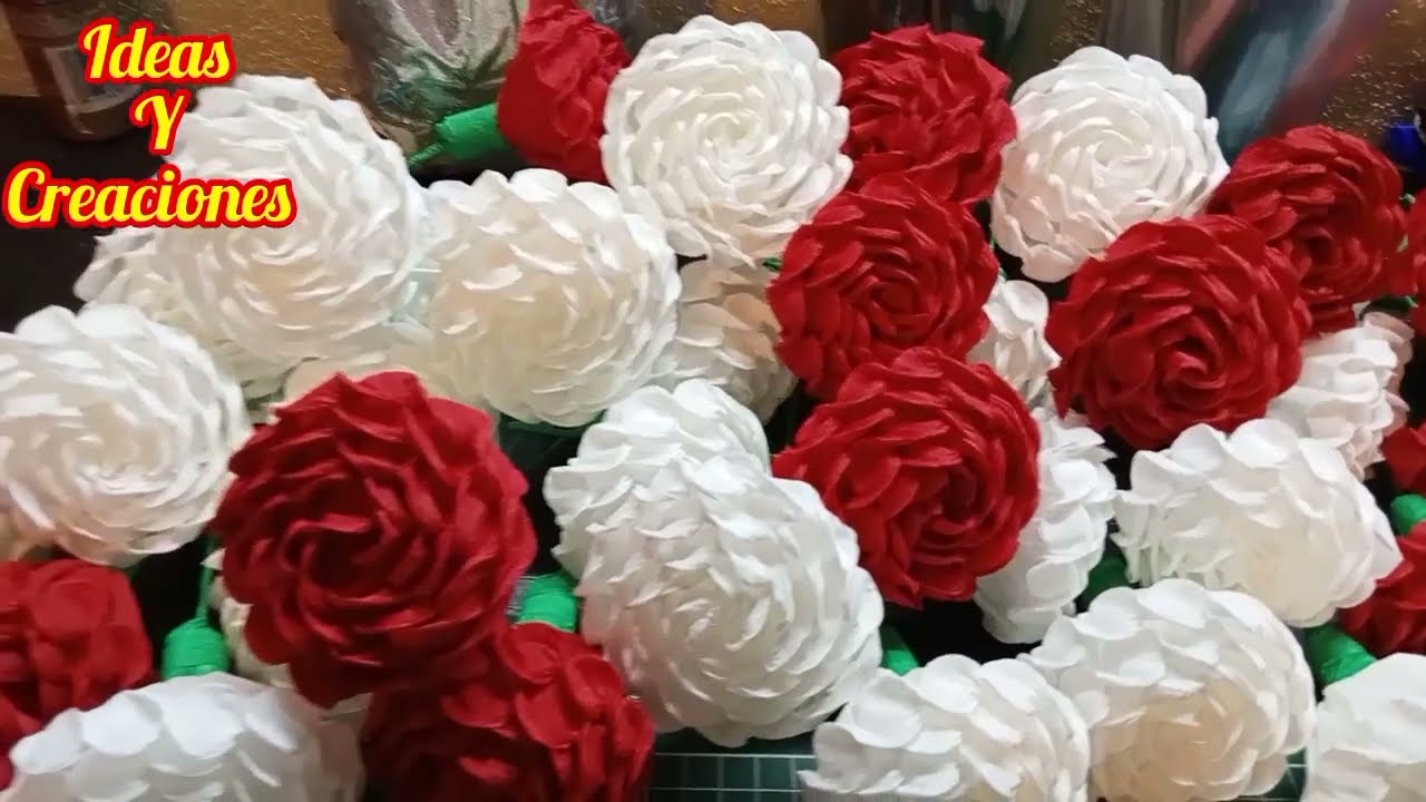 flores pequeñas de papel crepé // técnica de Dulce fácil y rápido de hacer