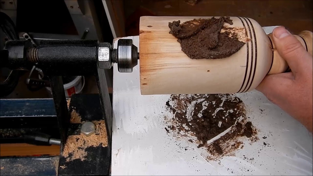PASTA DE CAFÉ. APLICACIÓN EN MADERA.