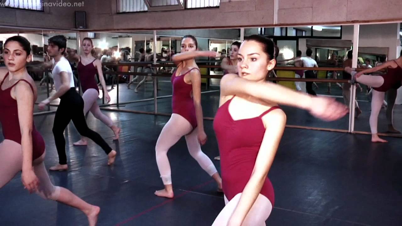 Percorsi di Danza - Napoli - Lezione di Danza Contemporanea con Maria Consiglia Nappo