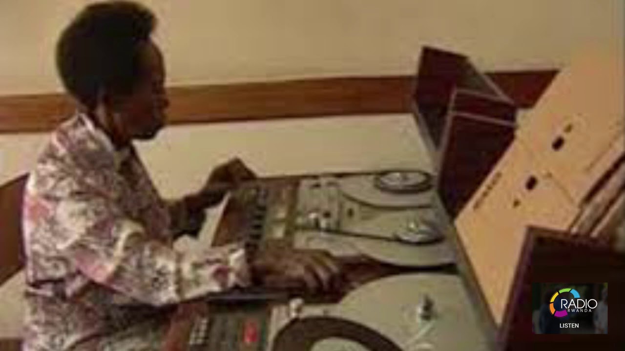 WARI UZI KO: Ikiganiro cyakozwe na Victoria NGANYIRA (R.I.P) kuri Radio Rwanda muri Mutarama 1998