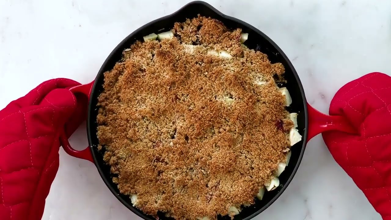 Whey Protein Apple Blueberry Crisp