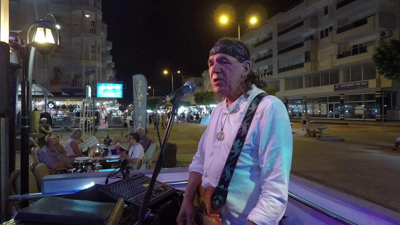 Donald Richard Schutz live on 