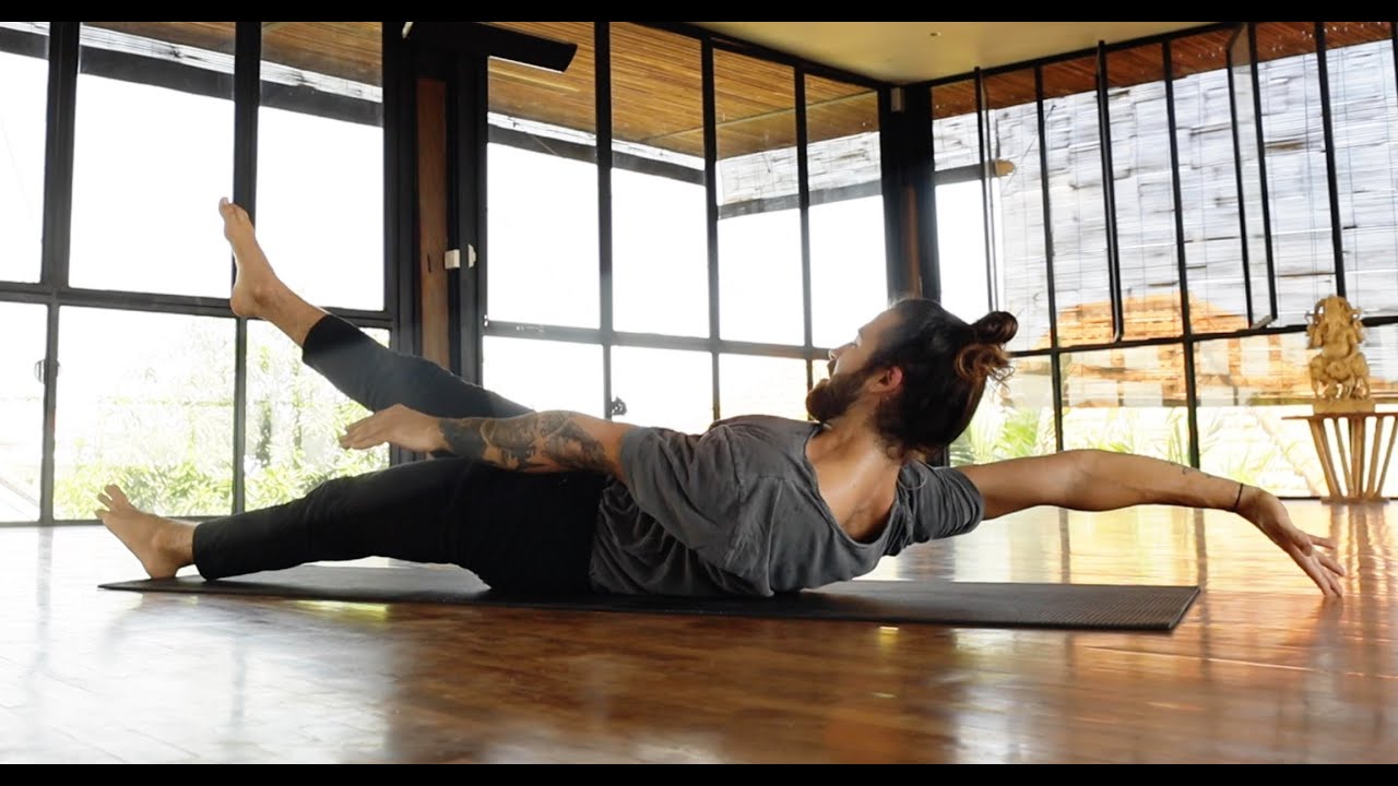 10 MINUTE CORE STRENGTH CHALLENGE! DECEMBER EDITION