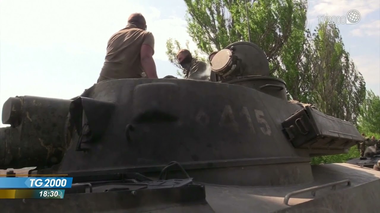 Ucraina, la guerra continua. Raggiunto accordo per evacuare feriti acciaieria di Azovstal