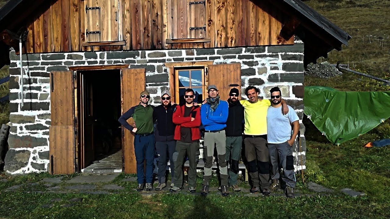 Trekking e pernotto con iscritti 2018 - Malga Malgonera e Casera ai Doff - PeschoAnvi
