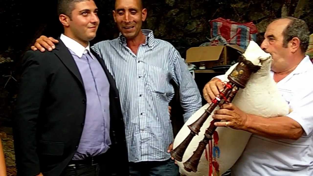 Salvatore Vinci. Fiumedinisi, Santissima 2011.