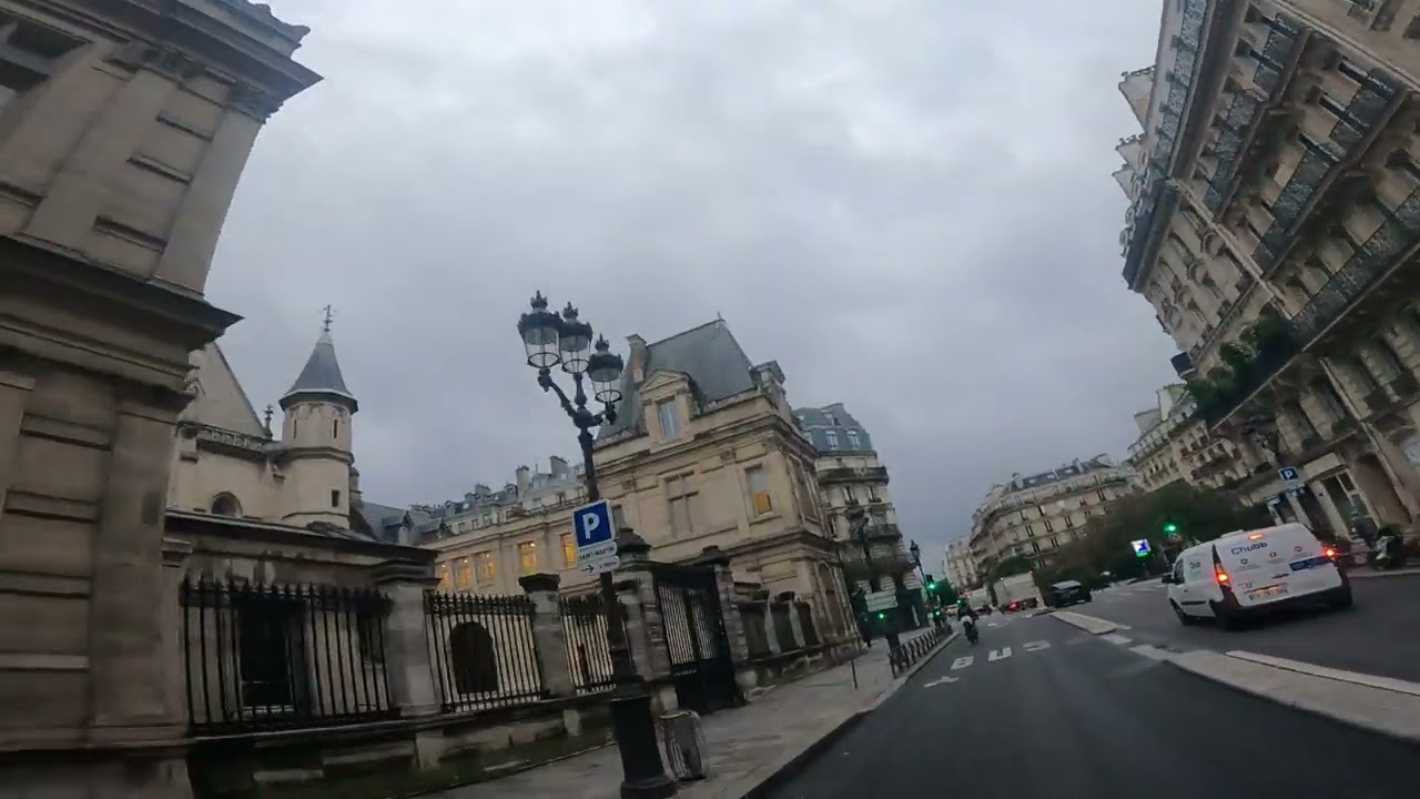 Paris By Bike - Paris Rue Saint-Martin Art et M&eacute;tiers &agrave; V&eacute;lo