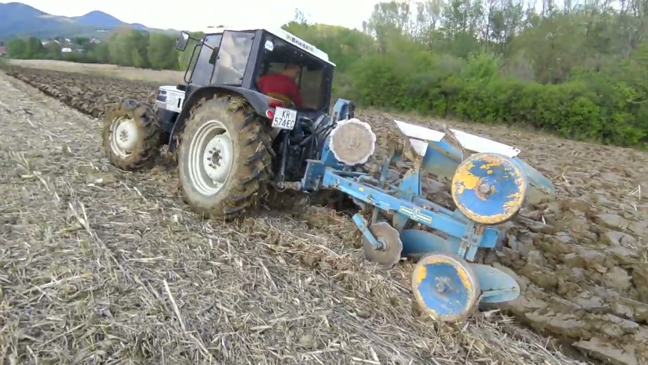 Lamborghini Cross 674-70 & Owerum Sweden 2x16 plow