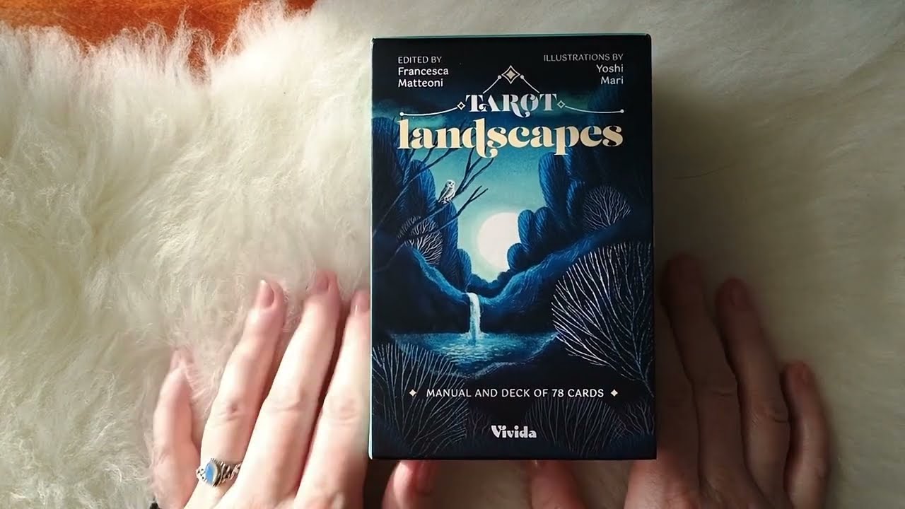 Unboxing 🏔️ Tarot Landscapes Deck