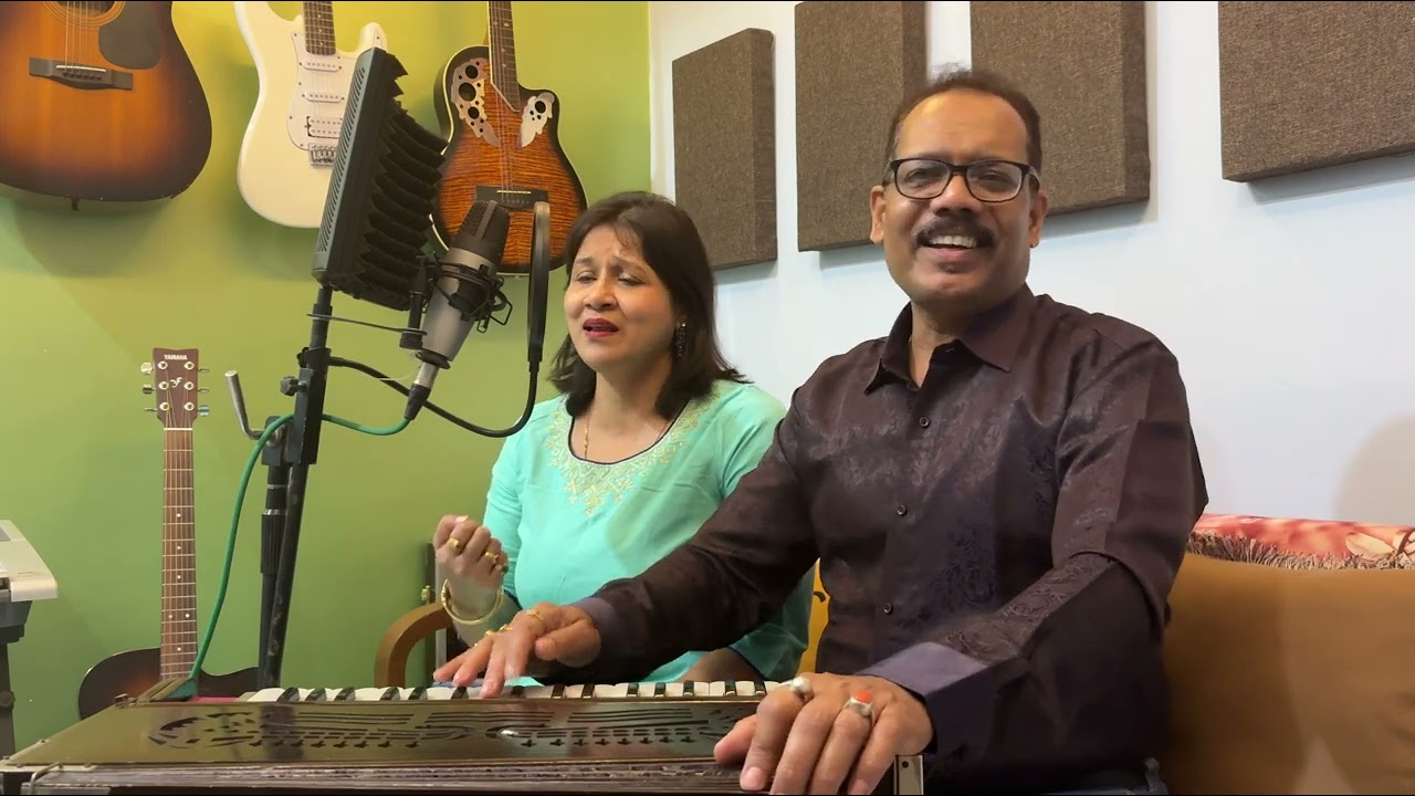 Hug Hu Dhumuha Ahileo.. Cover song in our wedding anniversary