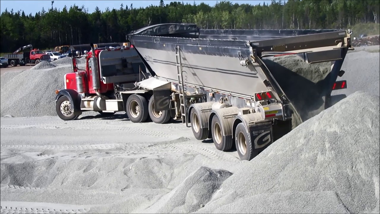 Gincor Live Bottom Dumping Sand