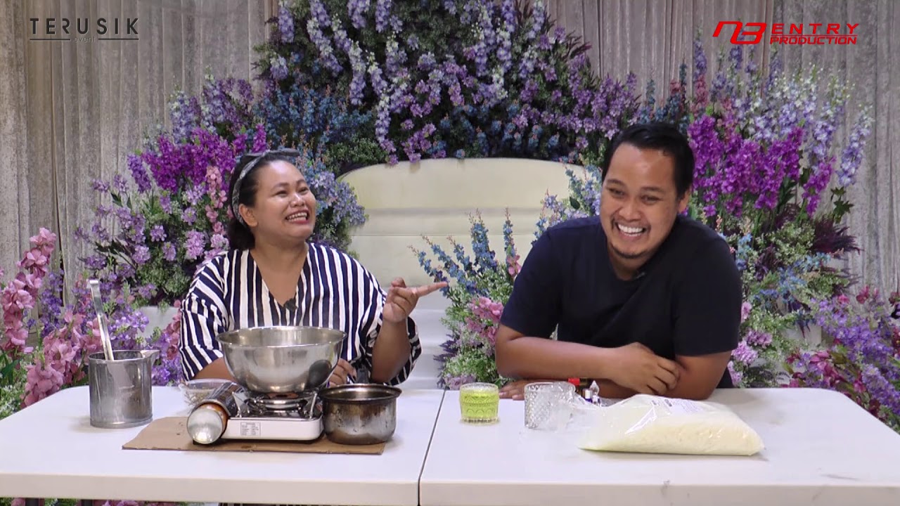 WEDDING PODCAST : EPISODE 10 : WEDDING FAVOURS