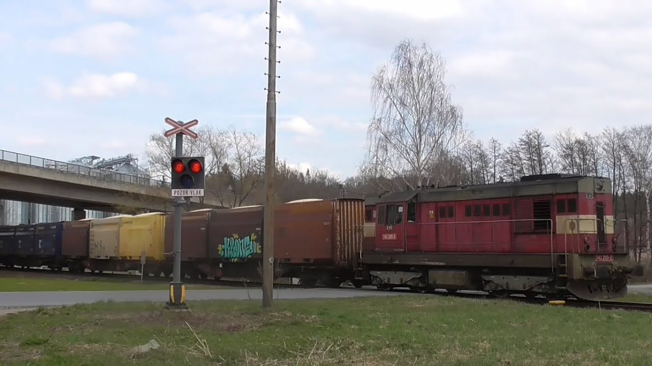 Železniční přejezd (AŽD 71) Pohledští Dvořáci - 5.4.2019