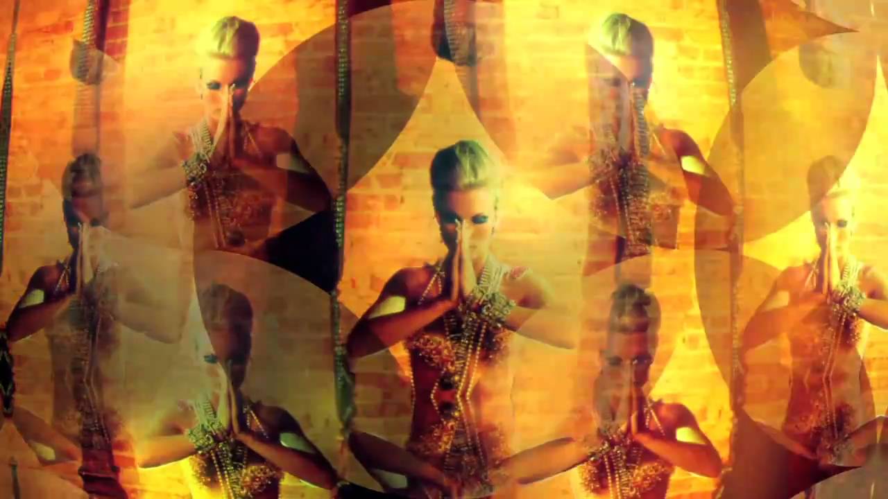 Pixel Girls presents: First State featuring Sarah Howells - Reverie (Official Music Video)