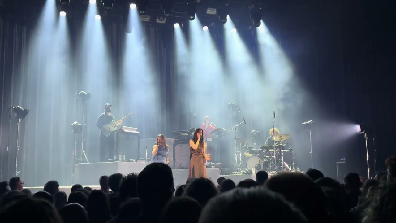 Eefje de Visser - “Vlammen” live @ Hedon, Zwolle (03-02-2026)