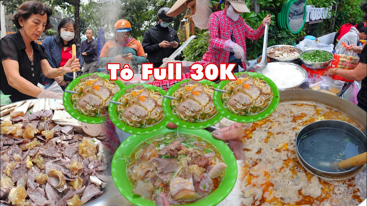 Xe bún bò “quốc dân” trung tâm Sài Gòn dân lao động, văn phòng xếp hàng ăn sáng