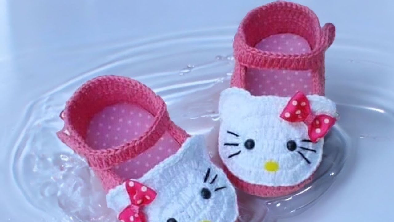 **zapatitos tejidos para bebe hello kitty
