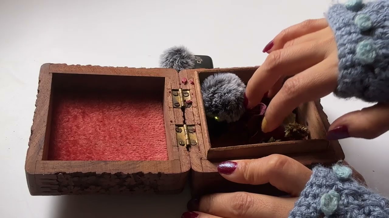 Scratching and tapping on a wooden box! ASMR! No Talking!! Relaxing!! 