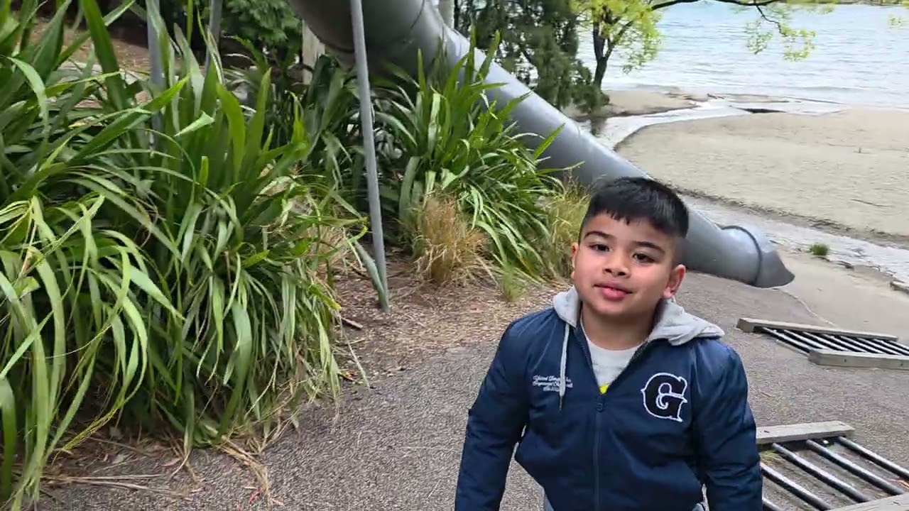 Exploring Queenstown Garden..