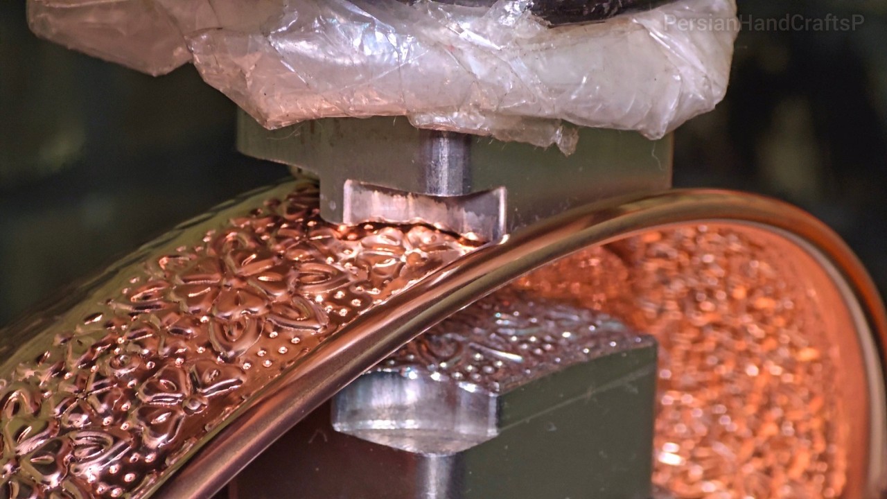 Modern Persian Metalwork: Traditional Copper Designs Made with Machines ⚙️❄️