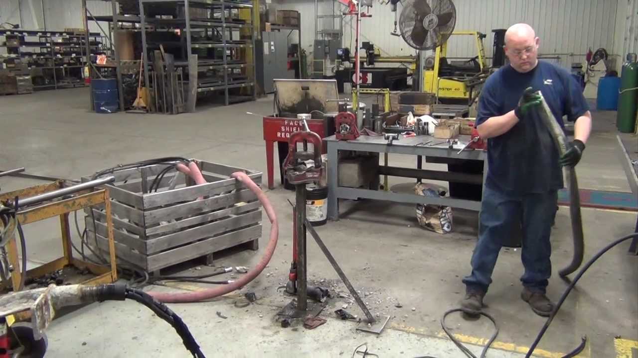 Hydraulic Concrete Paving Vibrator Repair ( Part 1)