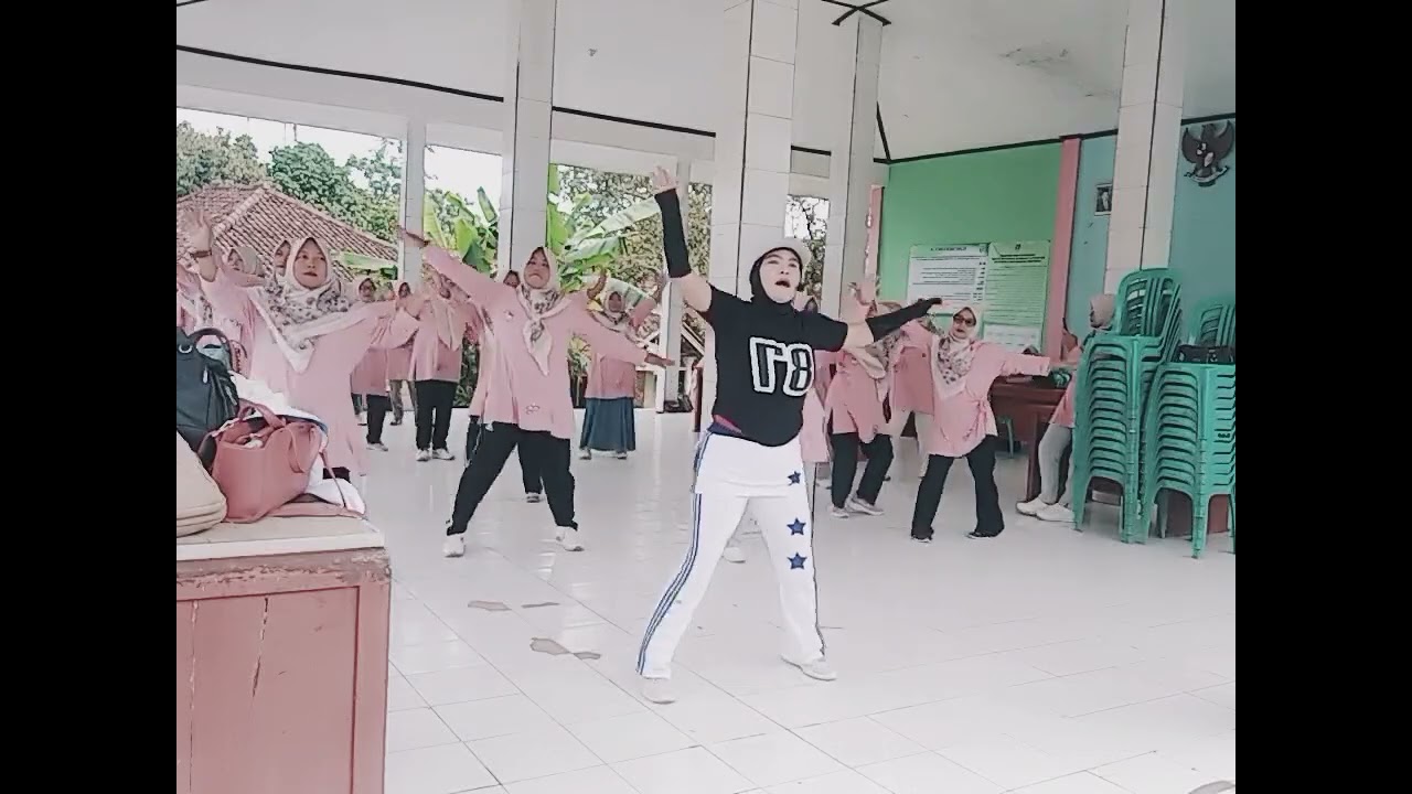 Senam kreasi jangan tunggu lama